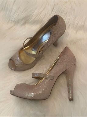 Hale Bob - Iridescent Tan Peep-Toe Mary Jane Heels - 7